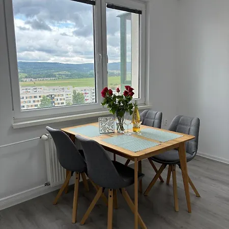 Spacious In Wine Region With 2 Balconies *
