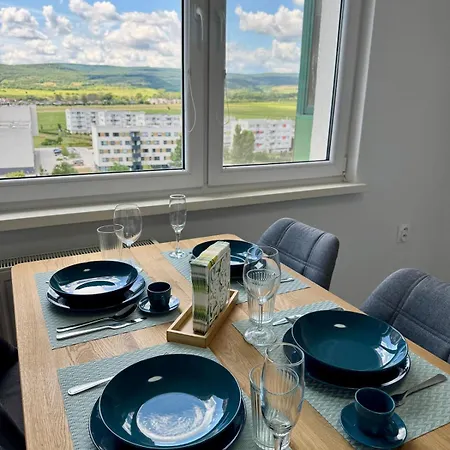 Spacious In Wine Region With 2 Balconies